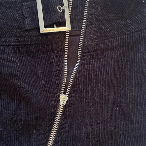 Urban Outfitters Velour Double Buckle Mini Skirt ✨🖤 - Picture 7 of 9